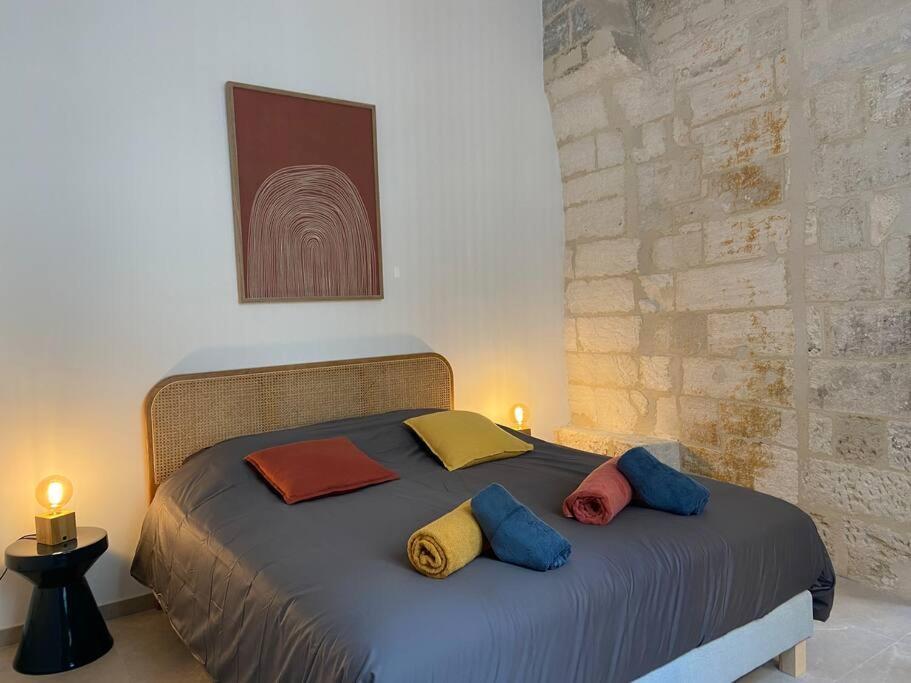 Appartement Avec Ventilateurs Proche Du Palais Des Papes Aviñón Exterior foto